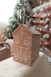 Style 1 Brown Gingerbread House - PRE ORDER (7215566716994)