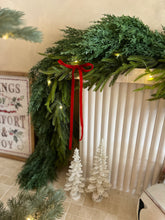 Load image into Gallery viewer, Dark Green Cedar Garland 2m (7020385108034)