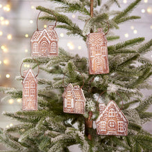 Load image into Gallery viewer, 118873 - Christmas Ornament Set Village (7434016227394)