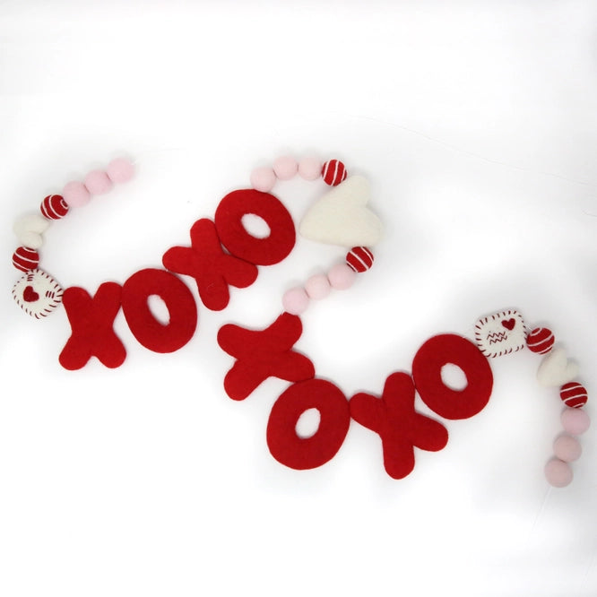 XOXO Love Letters Felt Garland (7041304789058)