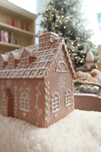 Style 2 Brown Gingerbread House - PRE ORDER (7215566913602)