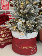 Load image into Gallery viewer, Santa Claus Sack Pot (7345912021058)