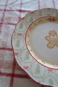 Medium Gingerbread Man Plate - PRE ORDER (7296262373442)