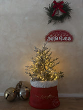 Load image into Gallery viewer, Santa Claus Sack Pot (7345912021058)