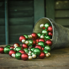 Load image into Gallery viewer, SW162229 - Traditional Multi Size Ball Garland (6866274058306)