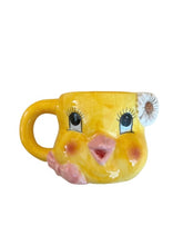 Load image into Gallery viewer, 2022 EASTER DAISY CHICK MUG (6715656208450)